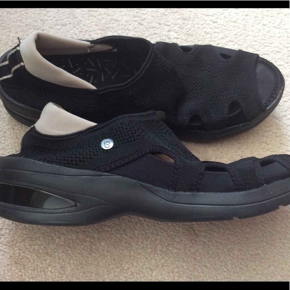 Bzees Black Women's Sandals